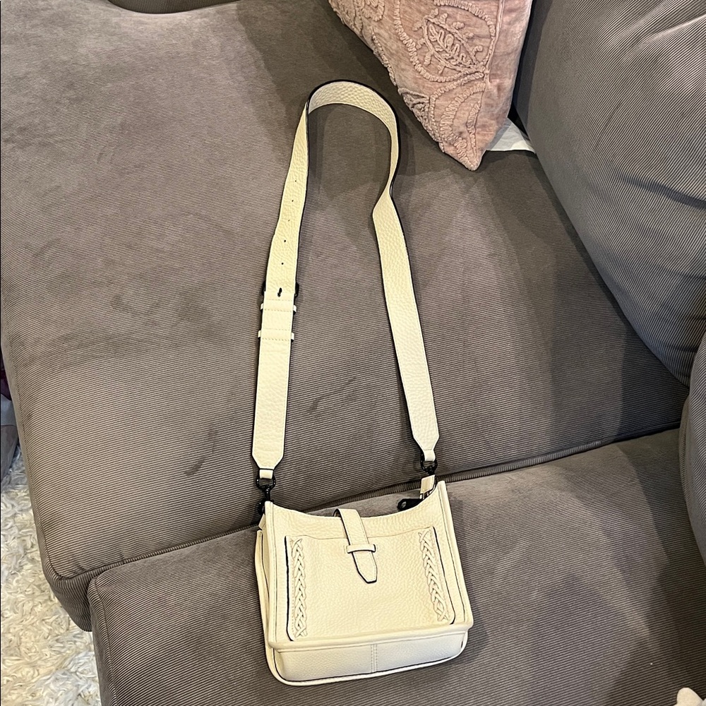 Elegant Cream Crossbody Bag